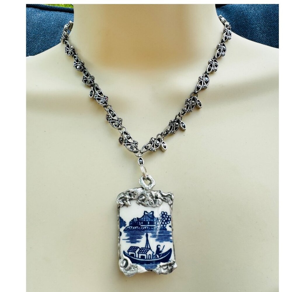 Churchill Willow China Artisan Silver Cabochon Pendant & VNTG Marcasite Necklace - Picture 4 of 17